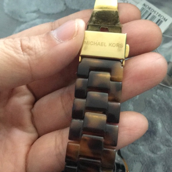 Michael Kors watch - Picture 3 of 4